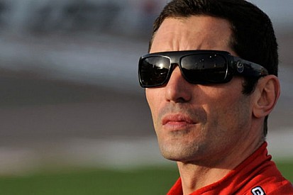 Max Papis pronto a debuttare nella V8 Supercar