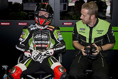 Aragon, Day 3: Sykes al top, problemi per Checa