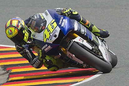Sachsenring, Libere 4: la zampata di Valentino