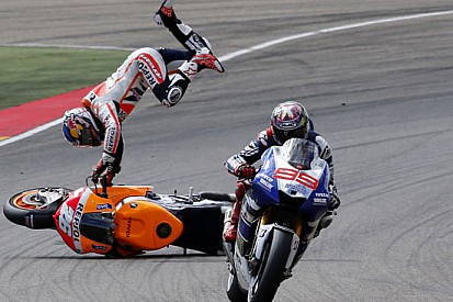 La Direzione Gara spiega la decisione su Marquez