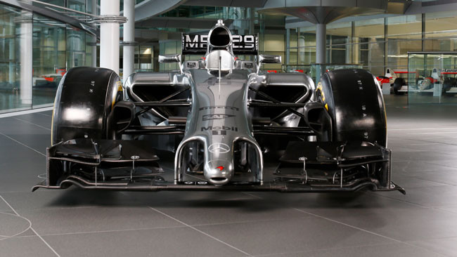 McLaren: c'è la sospensione posteriore innovativa!