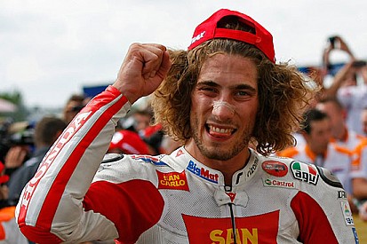 Marco Simoncelli entra nella Hall of Fame MotoGp