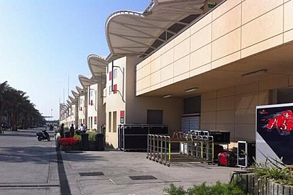 Bahrein, Day 1: i test iniziano in ritardo