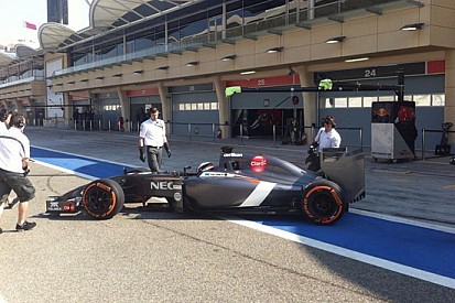 Bahrein, Day 1 (Ore 10): Sutil è l'unico a fare un giro
