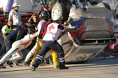 Messico, PS11: Ogier leader, Kubica capotta!