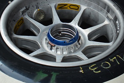 Ferrari: ecco i nuovi cerchi per il mozzo forato!