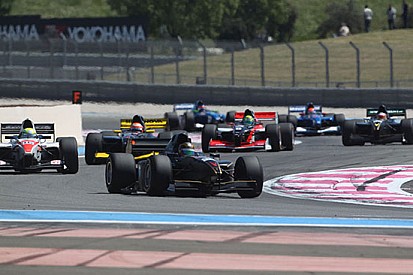 L’Auto Gp torna a sfilare per le vie di Budapest