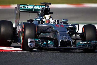 Barcellona, Libere 2: Hamilton sembra inarrestabile