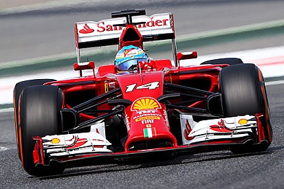 Barcellona, Q2: Alonso passa per pochi millesimi
