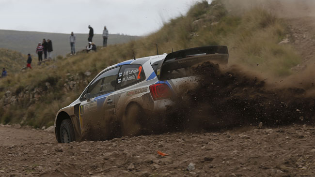 Argentina, PS6-7: Latvala tenta la fuga su Ogier
