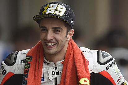 Iannone sogna una gara in SBK con la Panigale
