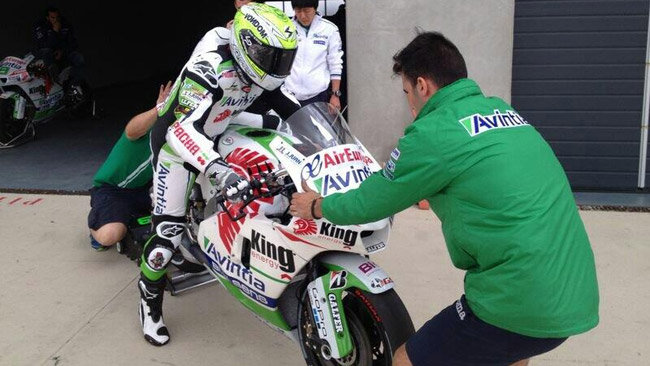 La Avintia prova un nuovo telaio a Motorland Aragon