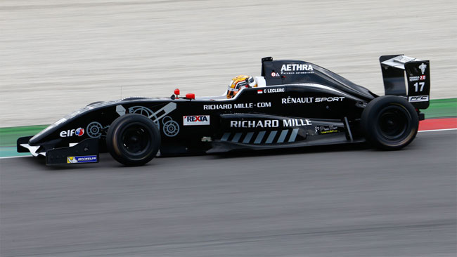 Charles Leclerc in evidenza nelle libere del Mugello