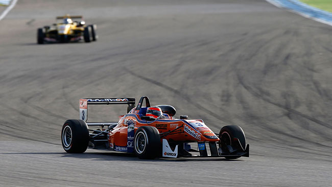 Lucas Auer vince con autorità Gara 3!