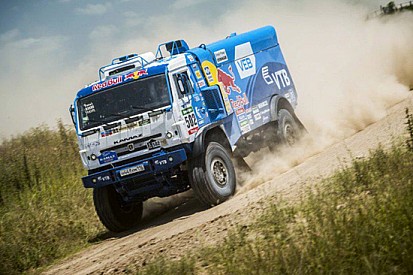 Dakar, Camion, Tappa 2: vince Nikolaev, in testa Stacey