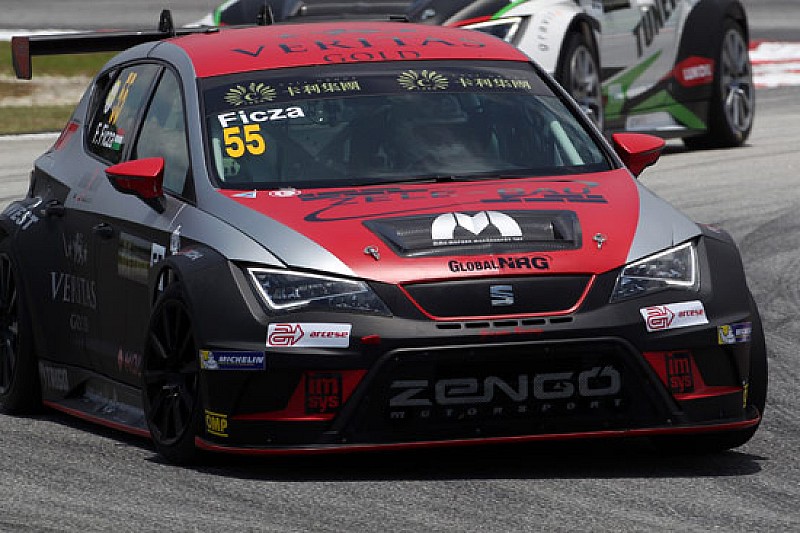 Sepang, Libere 2: Ficza precede Gené e Belicchi
