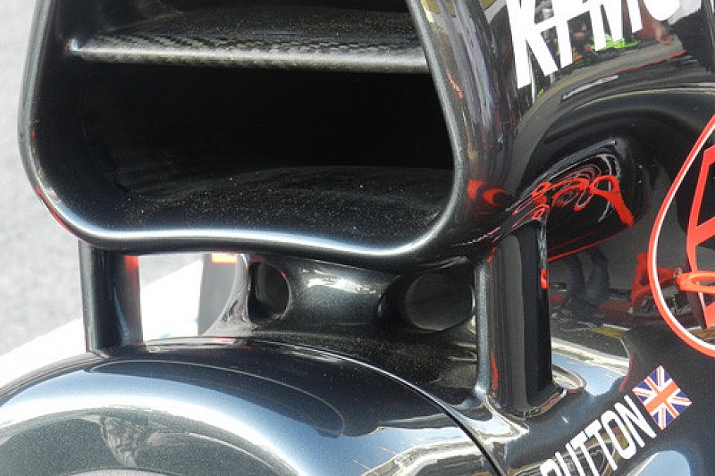 McLaren: due fori di raffreddamento sotto l'airbox