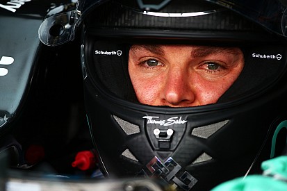 Nico, a sólo 10 puntos de Lewis