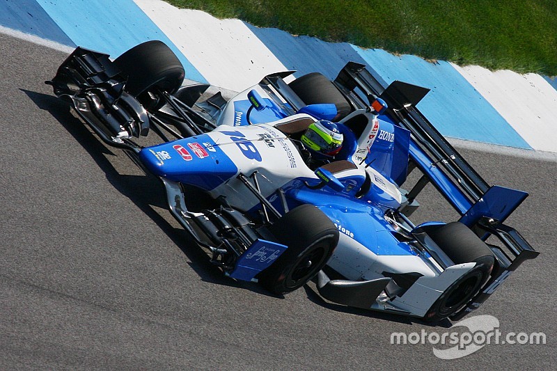 Sigue el juego de sillas con Dale Coyne en Detroit