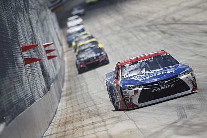 Cambios de jefe de equipo en Michael Waltrip Racing