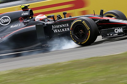 Lauda crê que pilotos precisem se assustar com velocidade da F1