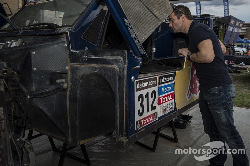 Loeb prêt à lâcher le WTCC pour le Dakar?