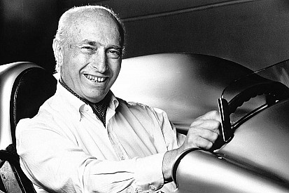 Sur décision judiciaire, le corps de Juan Manuel Fangio sera exhumé