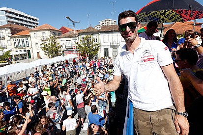 López, sorprendido con su vuelta