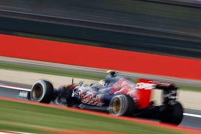 Sainz teme largadas: “temos uma centena de modos no carro”