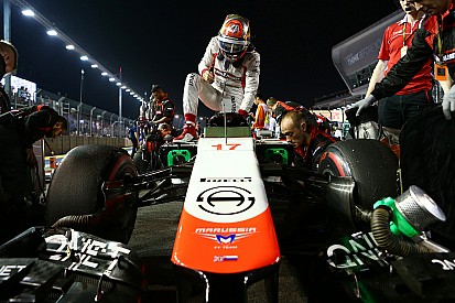 Após morte de Bianchi, Ecclestone defende segurança dos F1