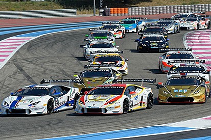 Il Lamborghini Super Trofeo fa tappa a Spa
