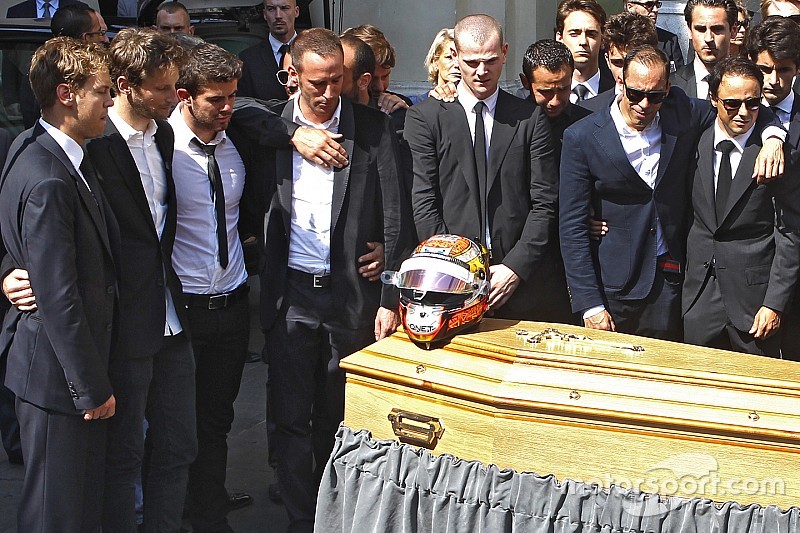 Le monde de la F1 réuni à Nice pour dire adieu à Jules Bianchi