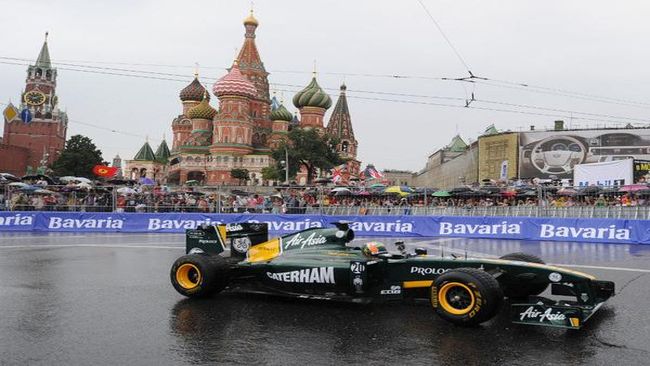 Chandhok unico pilota già attivo sulla... Piazza Rossa