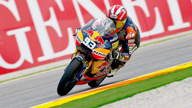 Marquez inizierà la volata finale dalla pole