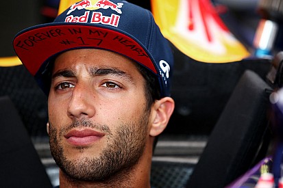 Ricciardo festeja el podio