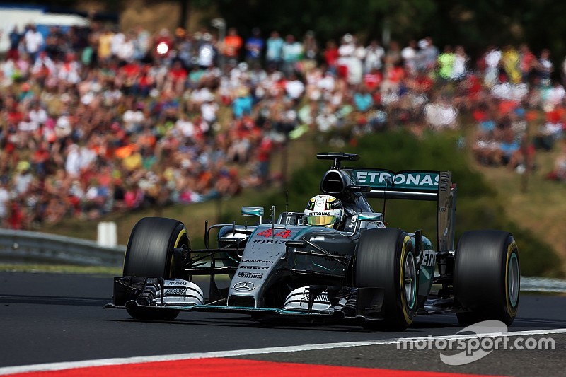 Hamilton a dû