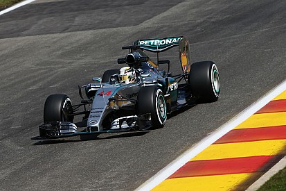 Spa, Qualifica 1: Hamilton in vetta, terzo Perez!