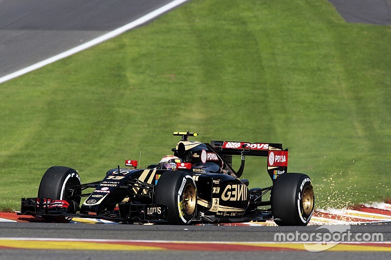 La Lotus de Maldonado a encaissé 17G sur le vibreur du Raidillon