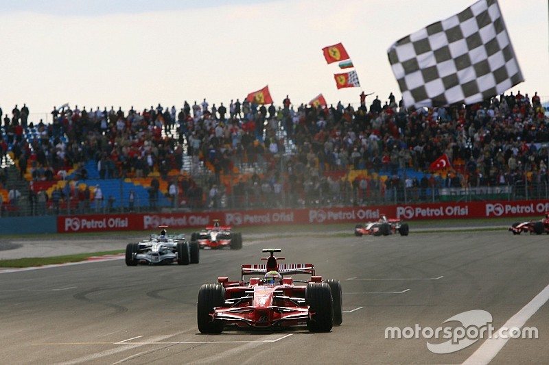 Segundo jornal, autódromo de Istambul vai se tornar revenda de carros