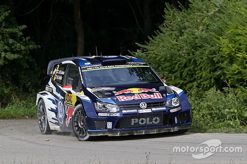 Volkswagen guarda al futuro e testa la Polo R 2017