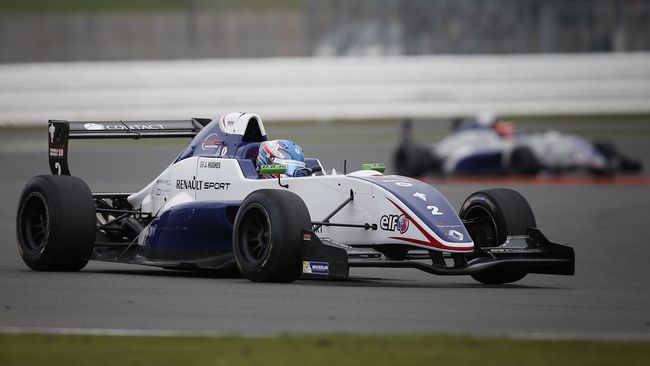 Jake Hughes è subito da record a Silverstone