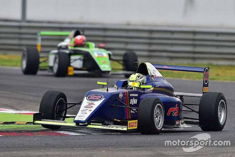 Primo test in Formula 4 per Richard Verschoor