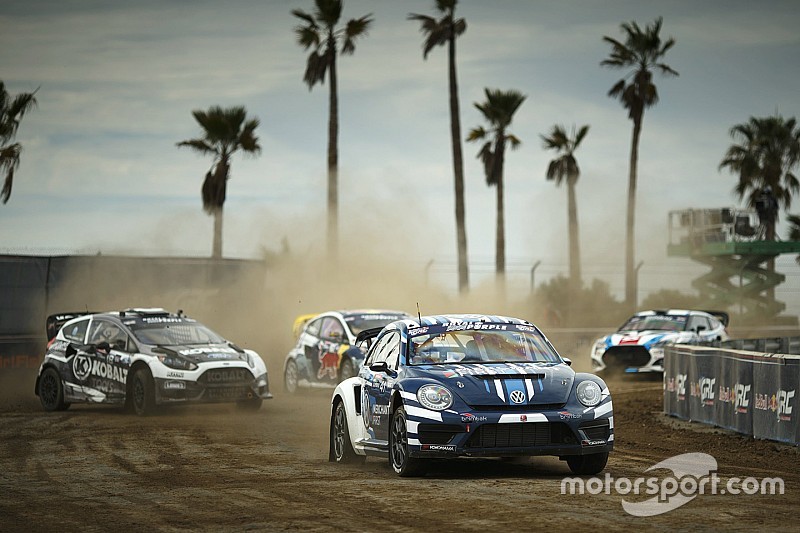 Scott Speed gagne deux fois et relance le championnat