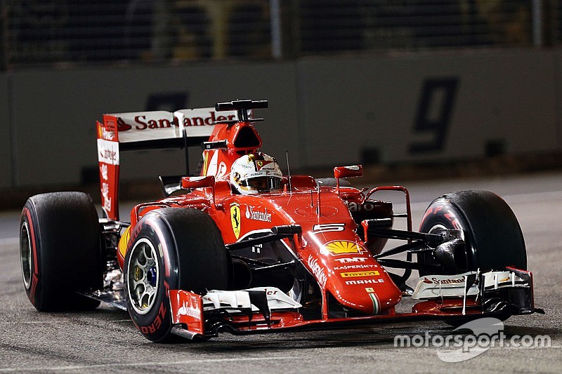 Vettel canta Cutugno e fa la parodia de L'Italiano
