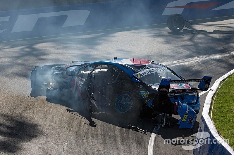 Chaz Mostert blessé après un violent accident à Bathurst