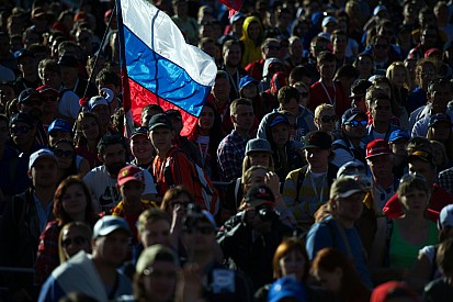 Ночная гонка пройдет в Сочи не ранее 2017-го