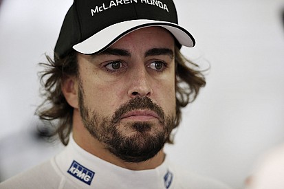 Que fase... Alonso é "mitado" pela Manor no Twitter