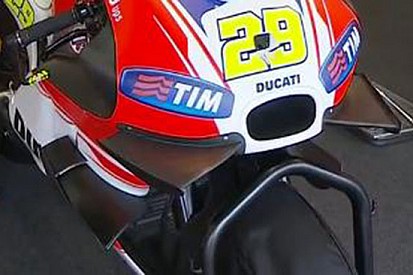 La Ducati raddoppia le alette sulla GP15