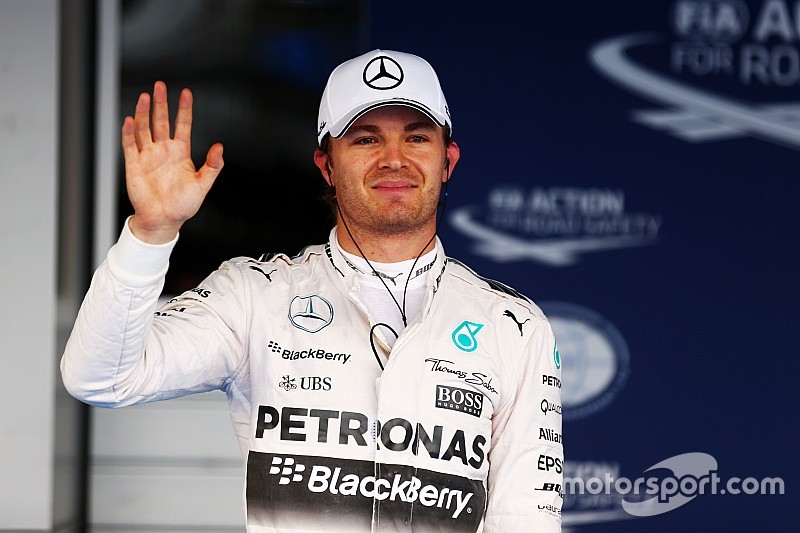 Rosberg supera a Hamilton para lograr la pole en Rusia