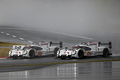 Webber/Bernhard/Hartley vencem pela terceira vez no ano